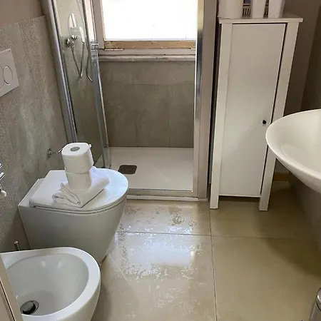 Turin, Un Minuto Dal Balon Apartamento *